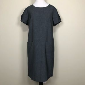 Ann Taylor gray shift dress size 6